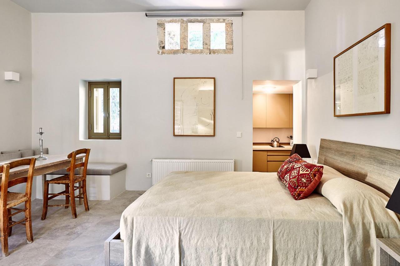 Nikolaou Art Residence Aegina Exterior photo